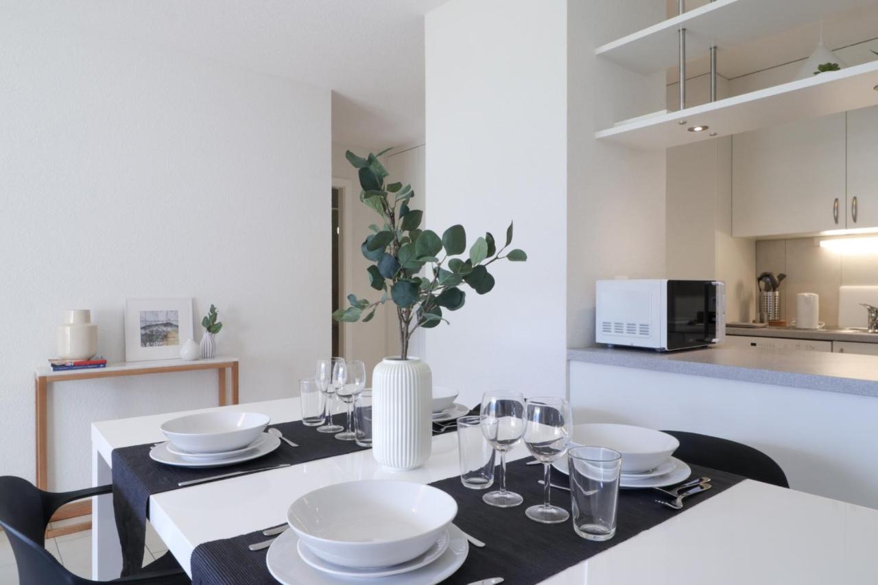 Modern Apartment Close To Martigny Train Station Extérieur photo